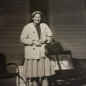 Meet your Posher, Amy